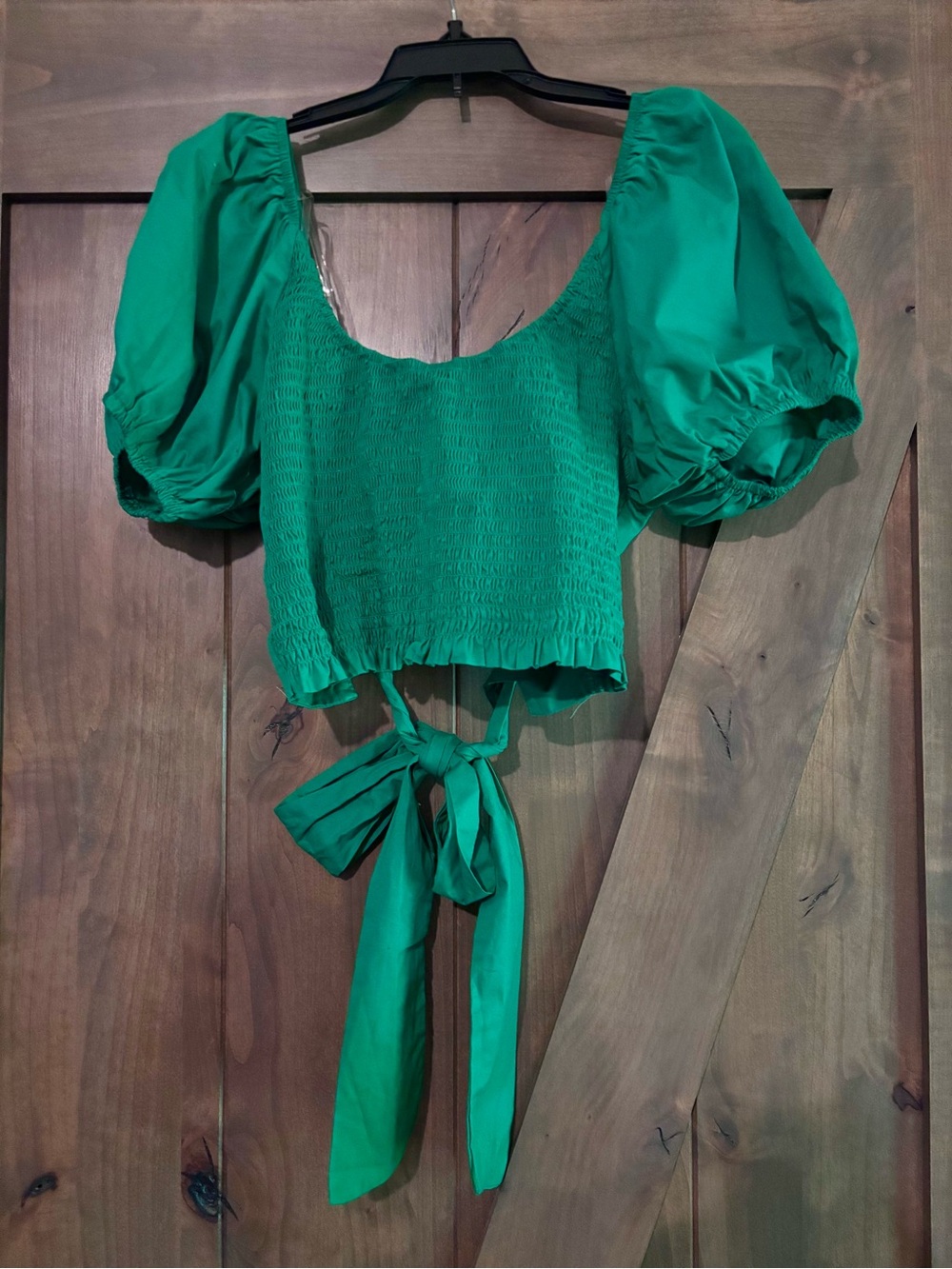 Altar'd State Emerald Green Puff-Sleeve Tie-Back Crop Top